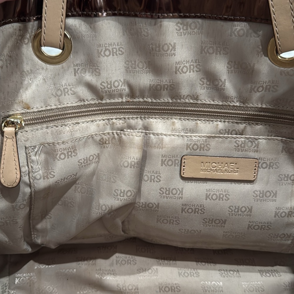 Michael Michael Kors Jet Set Bronze Mirror Metallic Tote - Picture 12 of 16